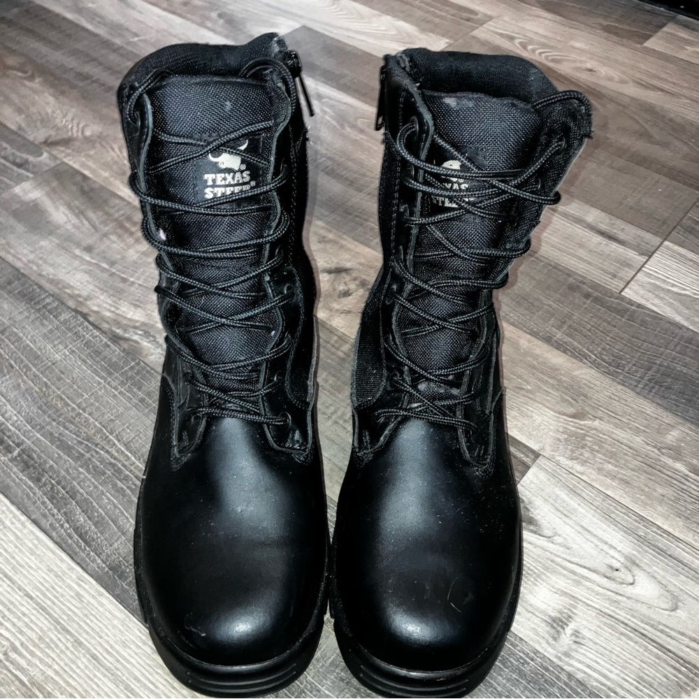 Like New Non Steel Toe Work Boots worn maybe 3x